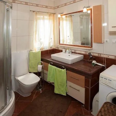 Апартаменти Dolores *